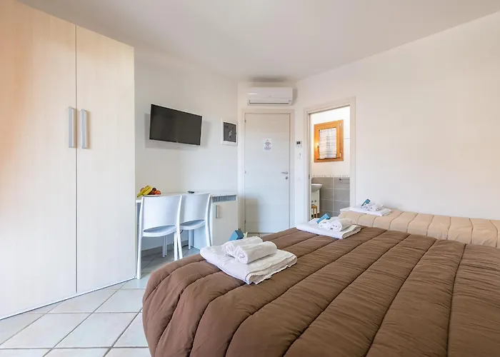 Alojamento de Acomodação e Pequeno-almoço Simius Bay 3*