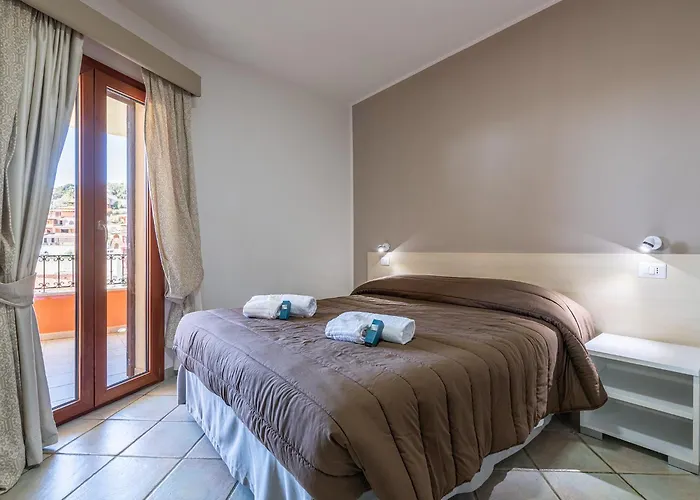 Alojamento de Acomodação e Pequeno-almoço Simius Bay 3*