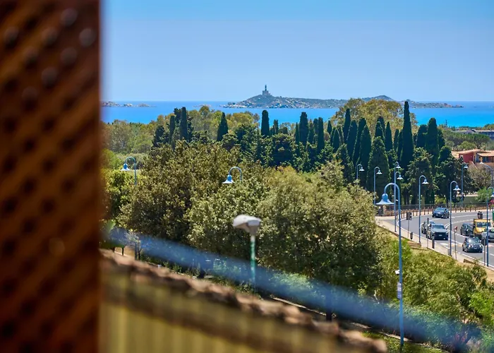 Alojamento de Acomodação e Pequeno-almoço Simius Bay 3*