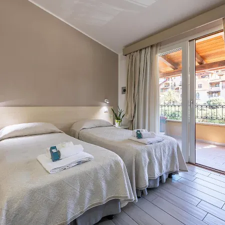 Alojamento de Acomodação e Pequeno-almoço Simius Bay Villasimius