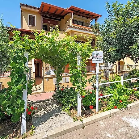 Alojamento de Acomodação e Pequeno-almoço Simius Bay Villasimius
