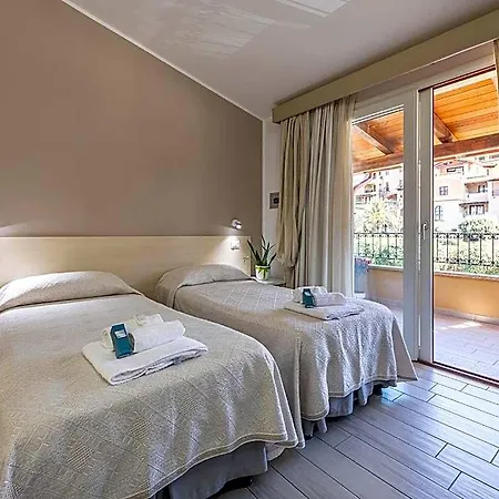 Simius Bay Alojamento de Acomodação e Pequeno-almoço