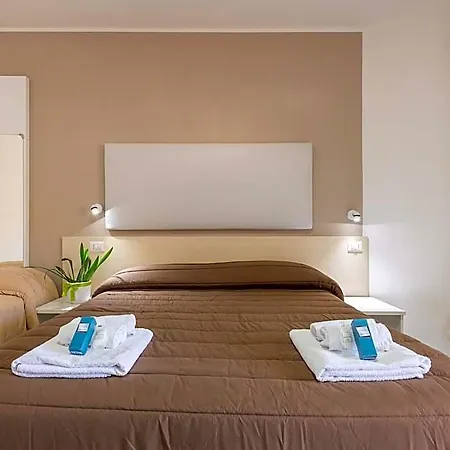 Simius Bay 3*